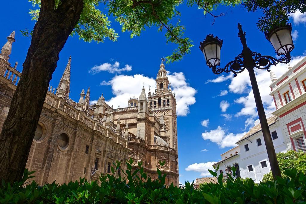 Hostly Acetres 2A-Penthouse In City Center-Fibre-Parking Opt Seville Exterior photo